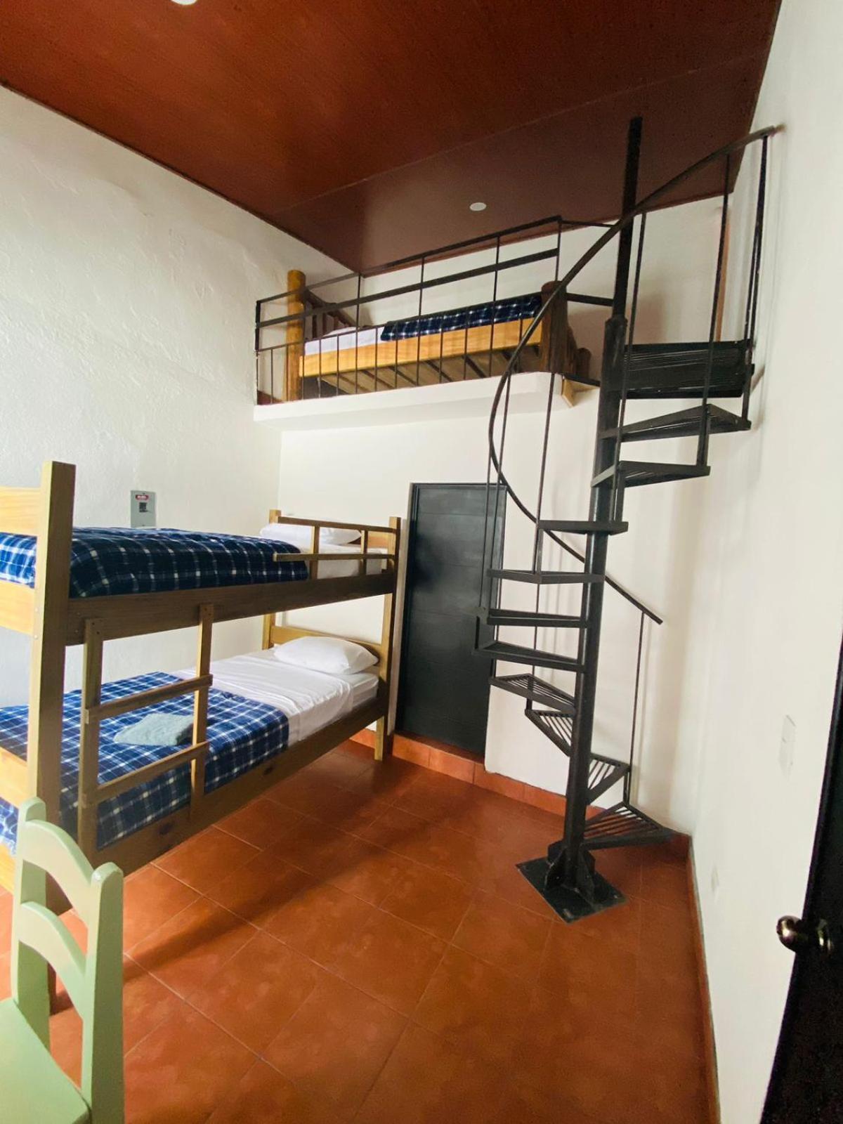 Hostal 17-52 Гватемала Экстерьер фото