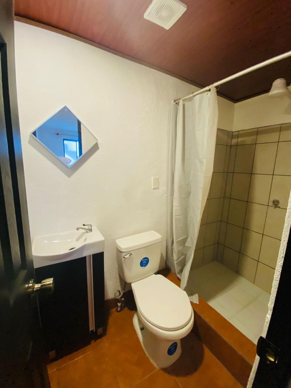 Hostal 17-52 Гватемала Экстерьер фото