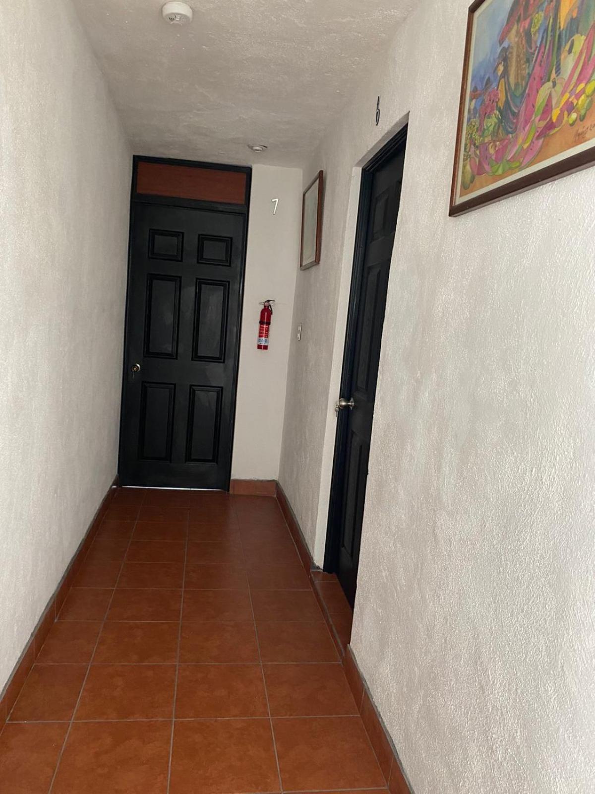 Hostal 17-52 Гватемала Экстерьер фото
