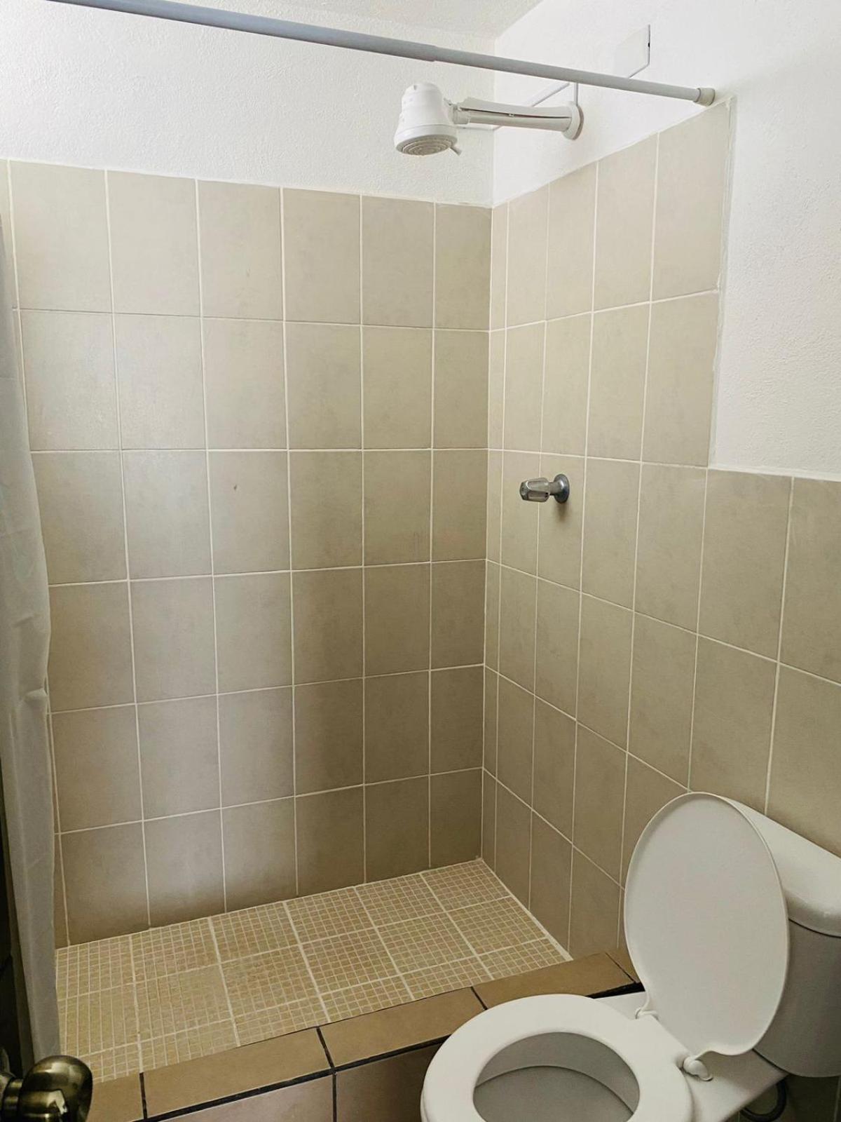 Hostal 17-52 Гватемала Экстерьер фото