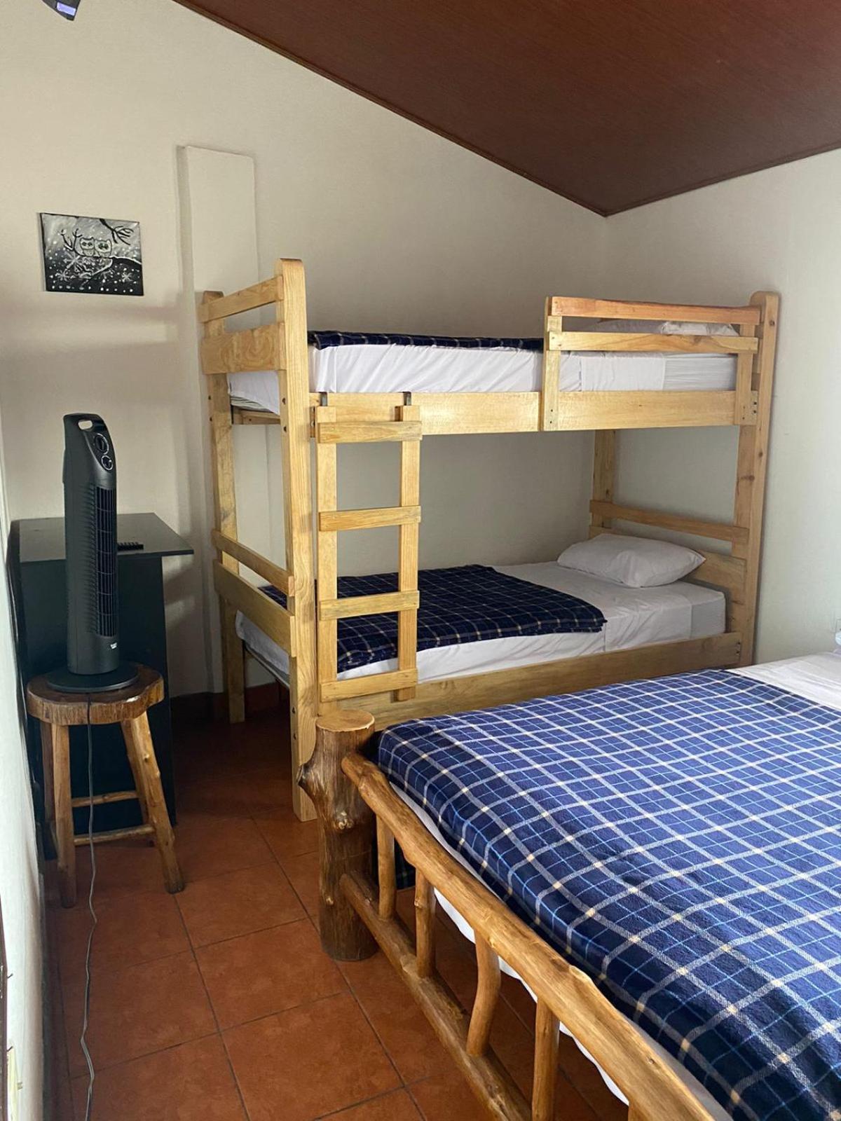 Hostal 17-52 Гватемала Экстерьер фото