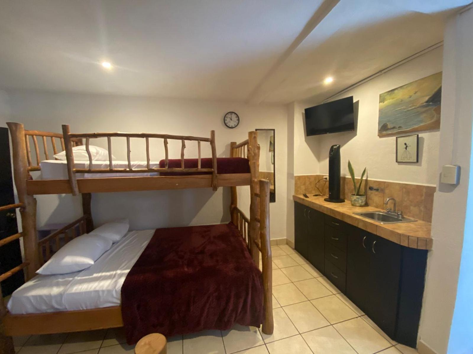 Hostal 17-52 Гватемала Экстерьер фото