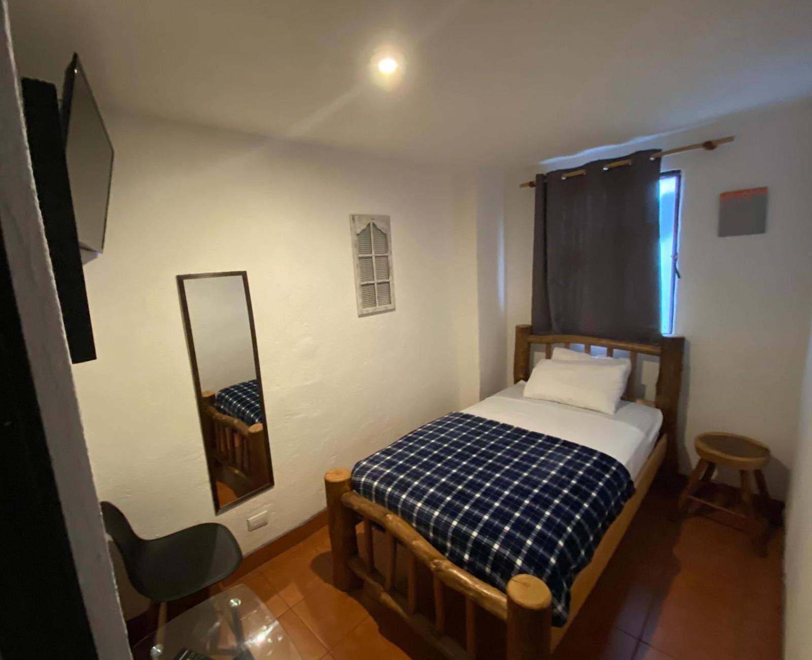 Hostal 17-52 Гватемала Экстерьер фото